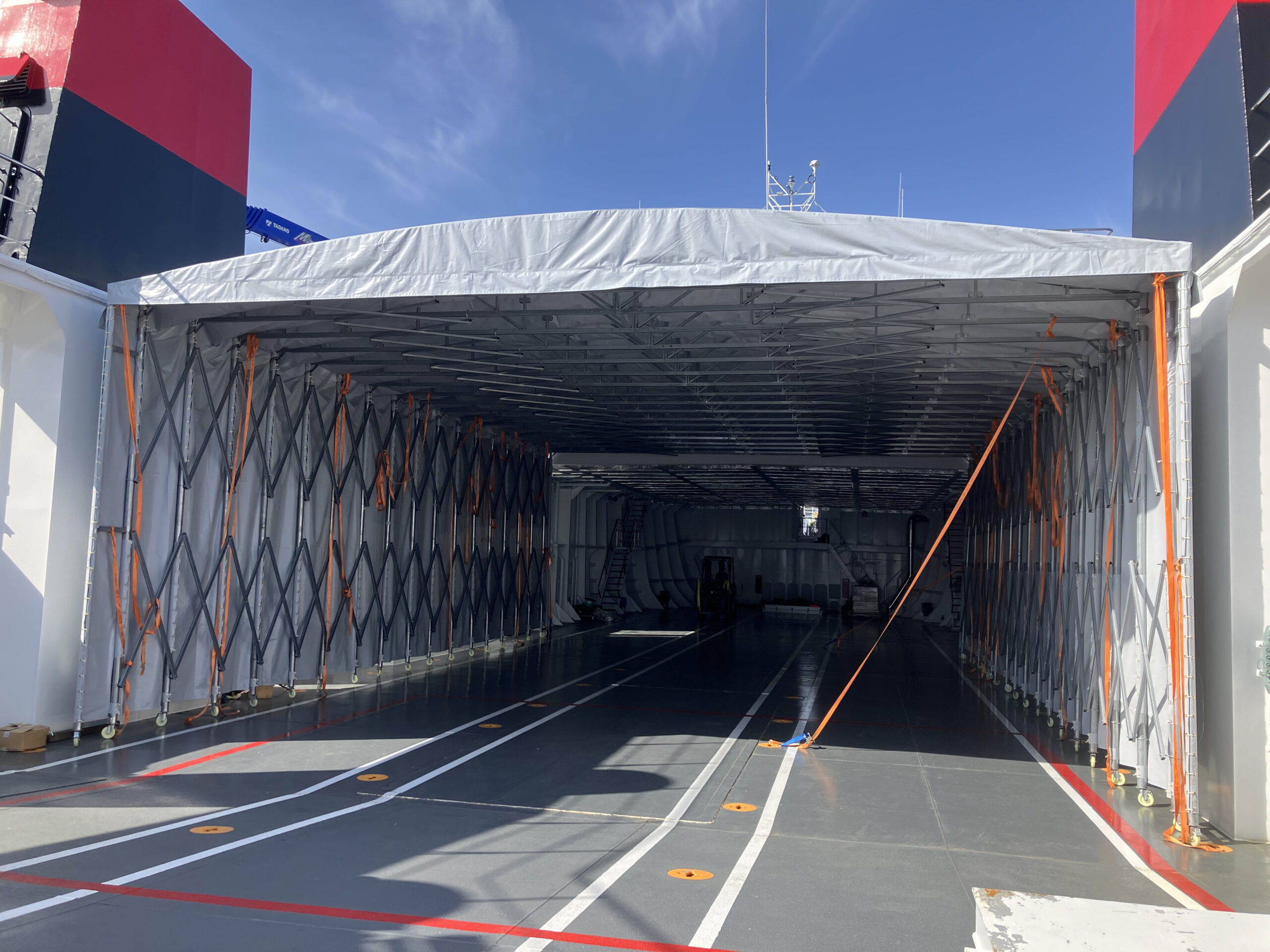 船上テント張替工事